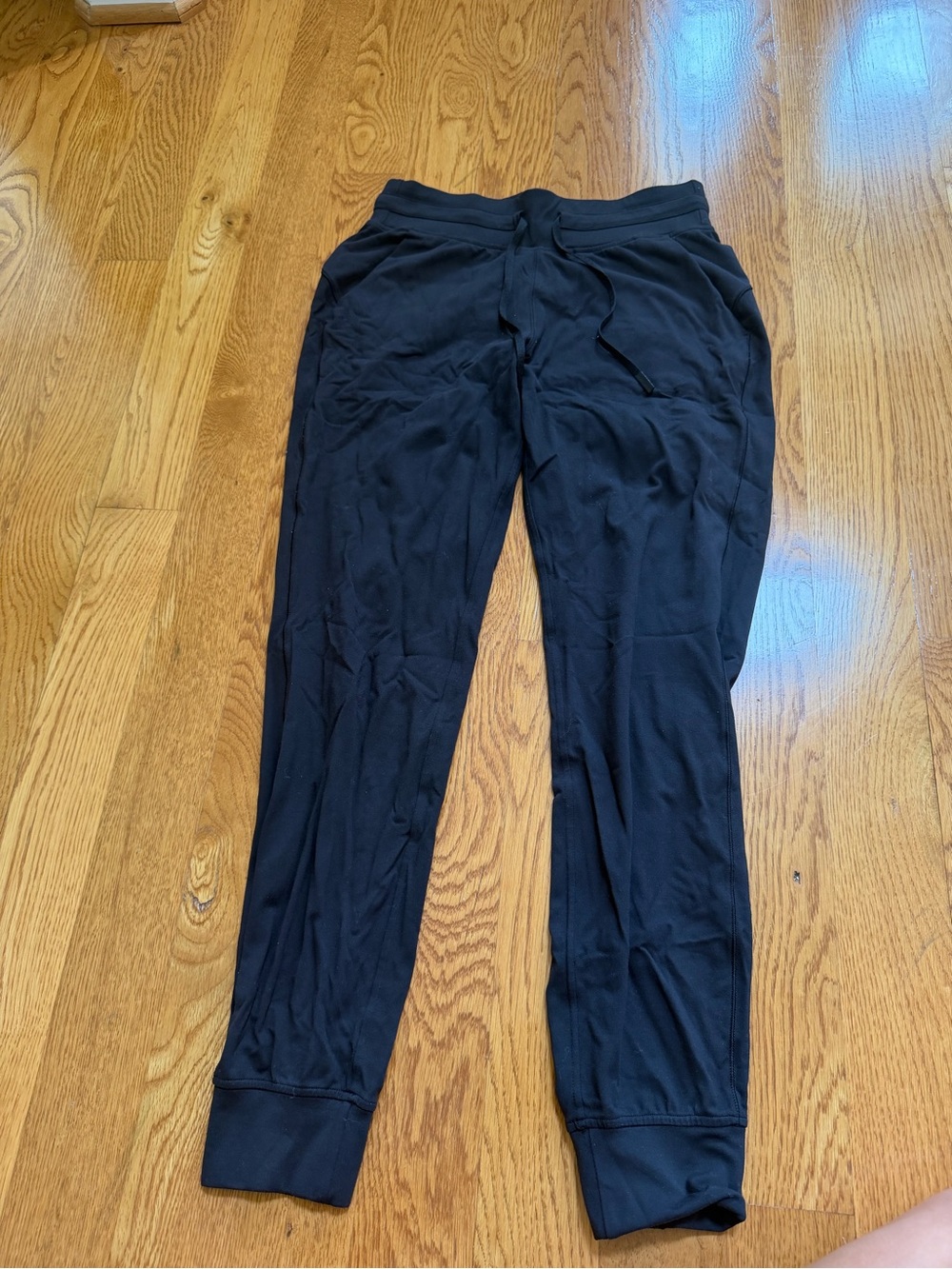 lululemon black joggers size 6